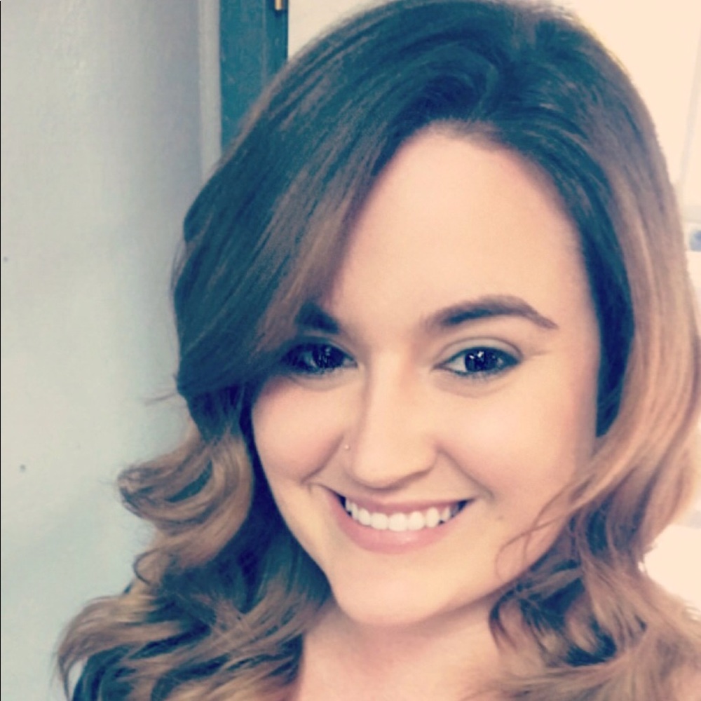 Meet your Posher, Ashley jovanovic